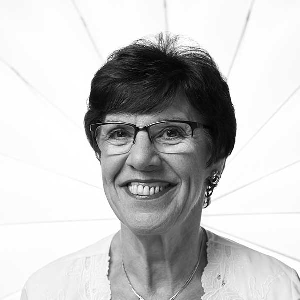 restaurant_lindenhof_personal_elisabeth_renz restaurant_lindenhof_personal_elisabeth_renz